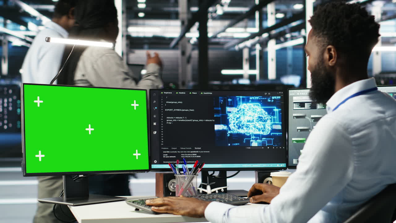 Data center admin using green screen PC to do node tree programming
