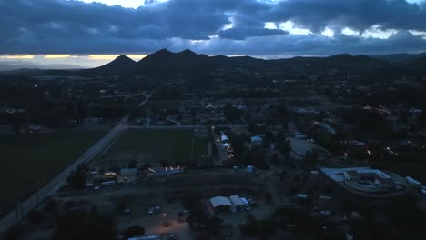 Aerial-hyper-lapse-over-Santa-Clarita,-California-at-twilight