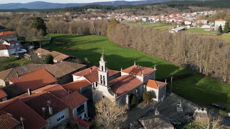 Aerial-shot-of-Santa-María-de-Arnuide,-Vilar-de-Barrio,-Ourense,-Spain