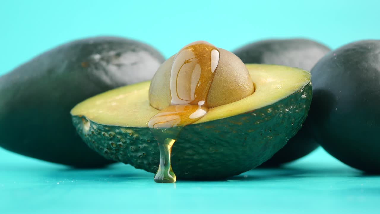 Avocado with honey