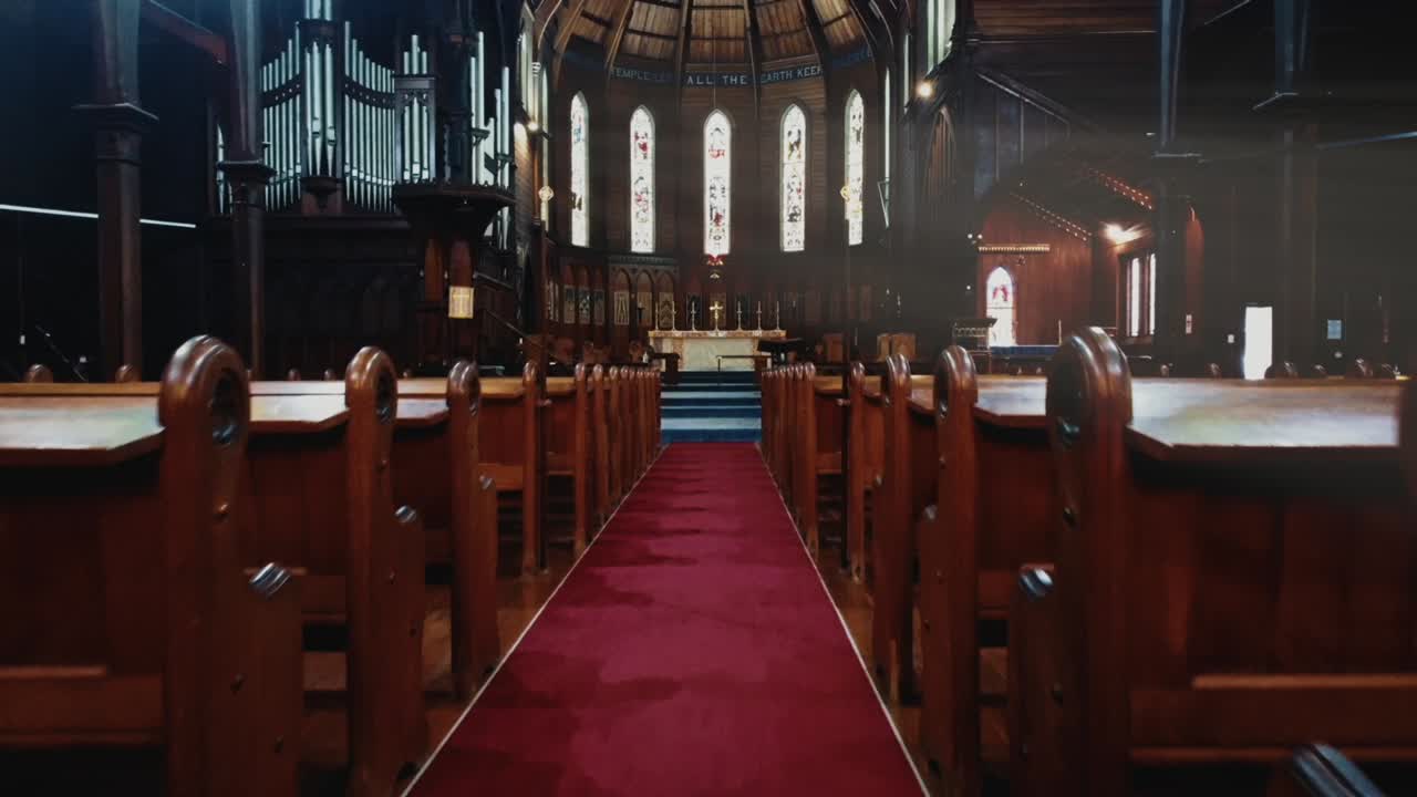 돌리를 통해 홀로 날아가는 드론.mp4