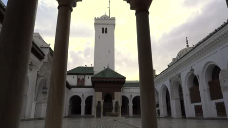 mezquita al qaraouiyine en fes