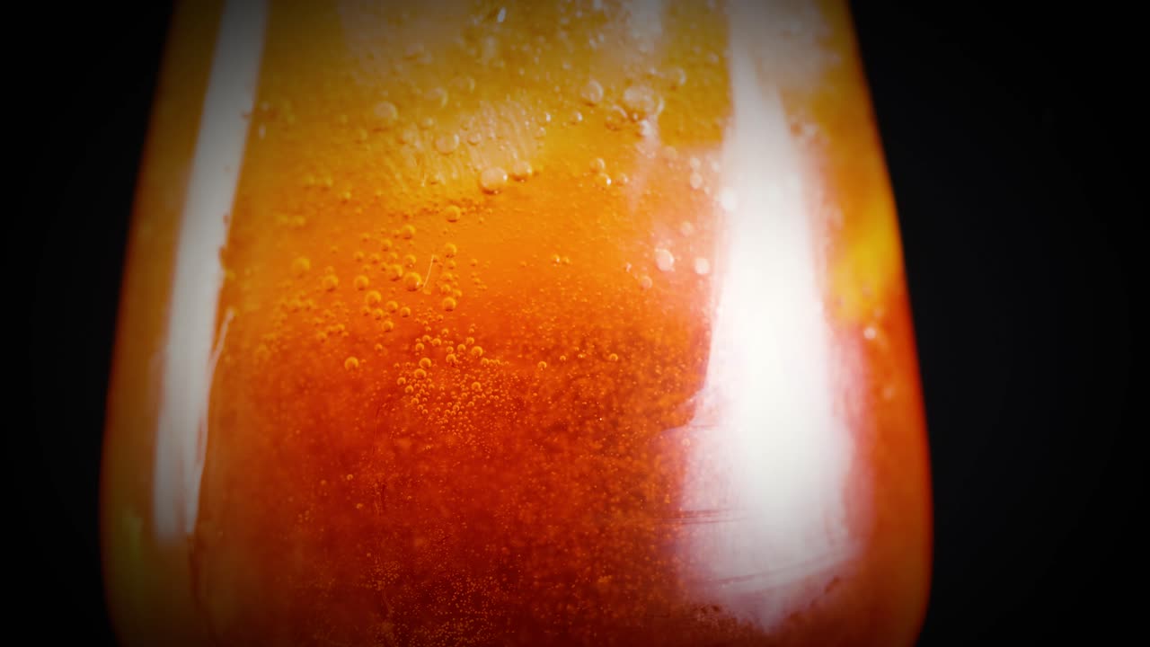 primer plano de un spritz de aperol