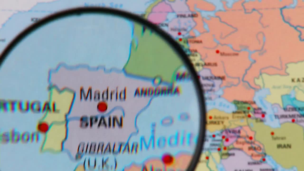 lupa que muestra los países del mundo