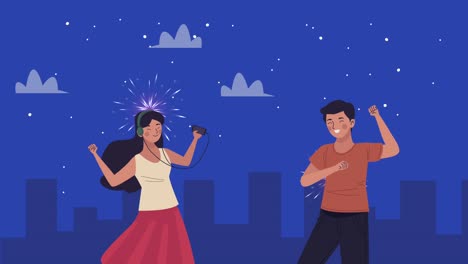 una pareja joven bailando en la ciudad por la noche.