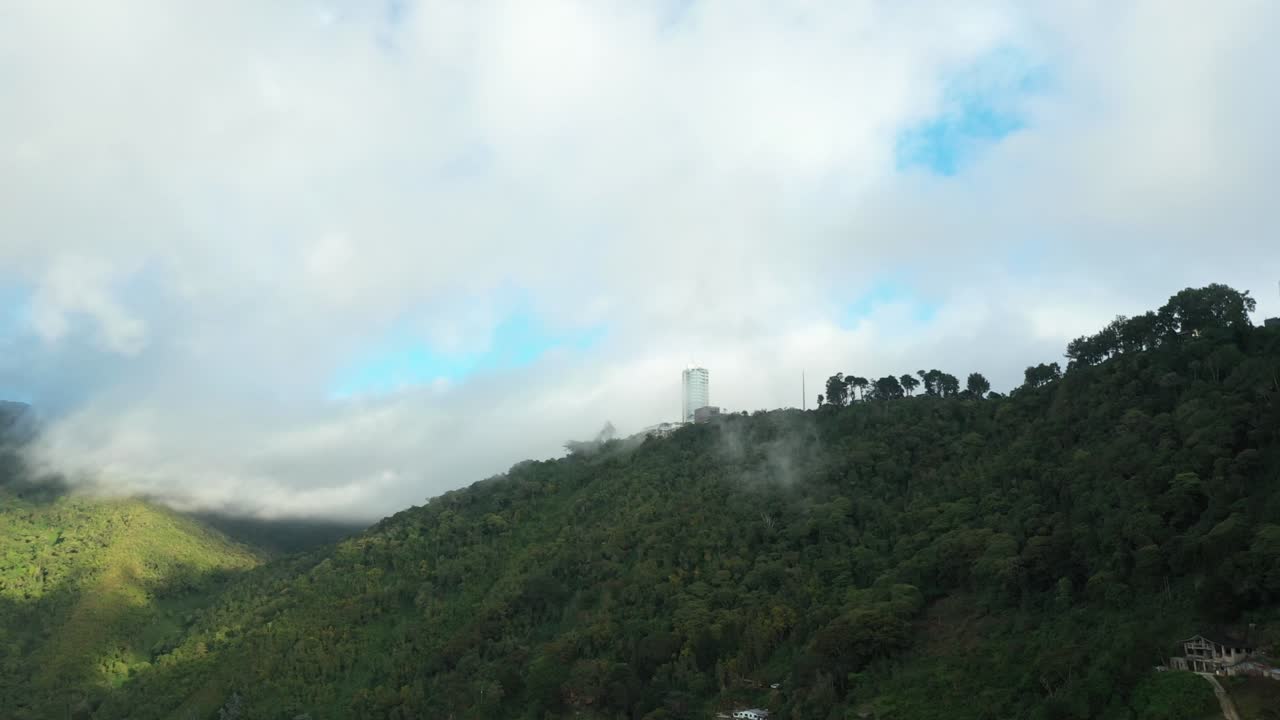 베네수엘라 와라이라 레파노 국립공원의 험볼트 호텔.