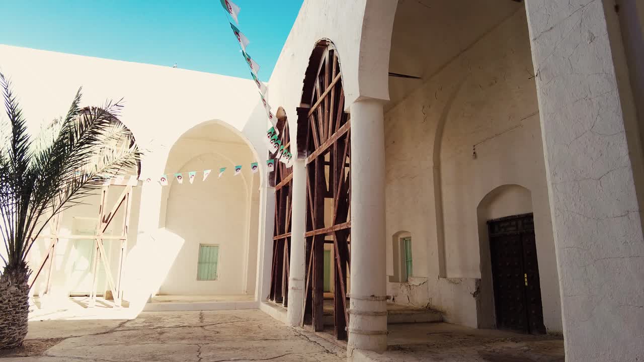 Antigo Mausoléu de Sidi Khaled Ouled Djellel, Biskra, Argélia