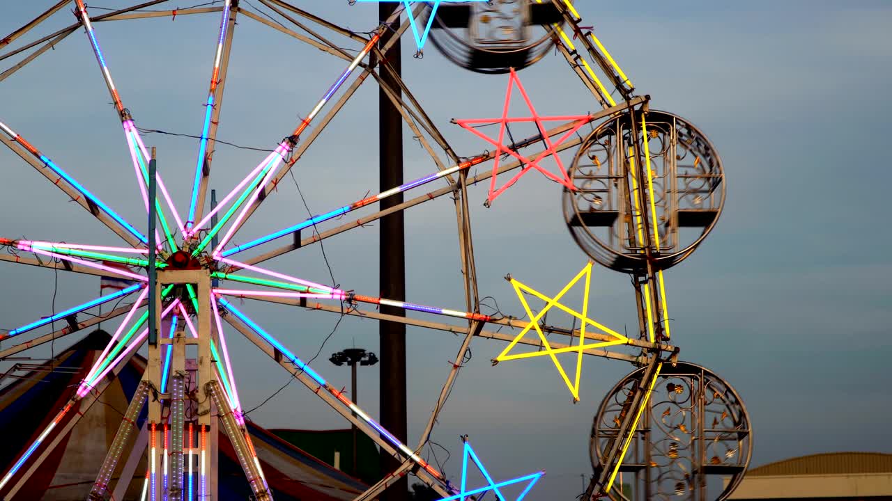 フェリス・ホイール・イン・シティ タイムラップ