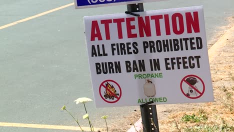 BURN-BAN-SIGN-ALONG-ROAD