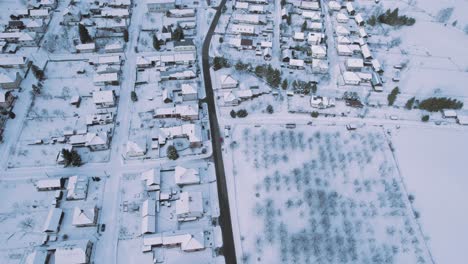 El-Parque-Nacional-Banska-Bystrica-Tatra-Cubierto-De-Nieve-Blanca-Montañas-Invierno-Paisaje-Escénico-Aéreo