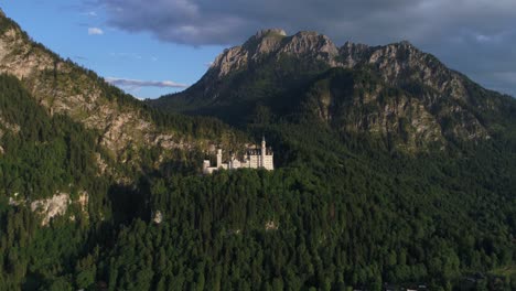 neuschwanstein castle bavarian alps germany