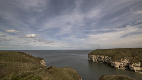 Timelapse-at-the-coast-in-bridlington.