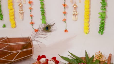 Krishna-Janmashtami-Studio-Hintergrund-Setup-Mit-Requisiten