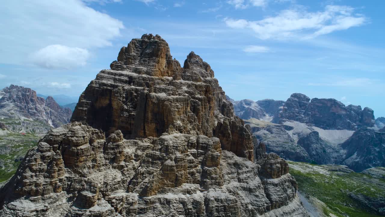 국립 자연 공원 도로미티스 알프스 산맥에 있습니다. 이탈리아의 아름다운 자연.