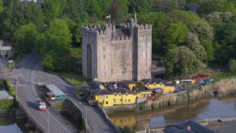 bunratty castle with its iconic 15th-century architecture, surrounded by greenery