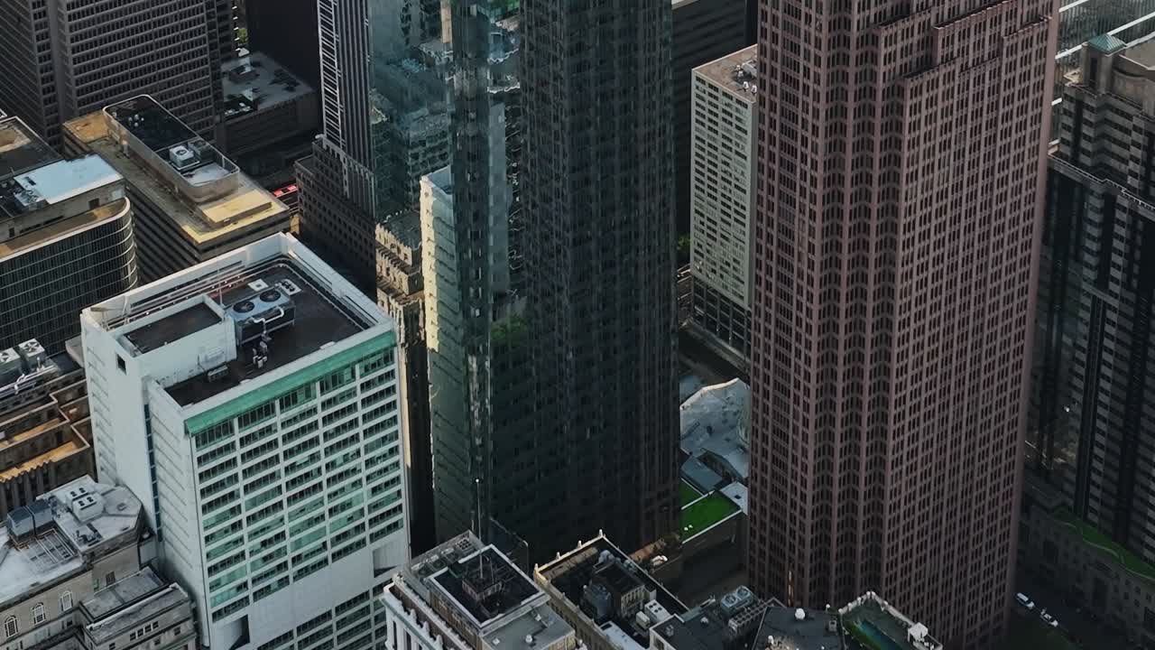 Vista aérea dos arranha-céus de Filadélfia capturada por drone
