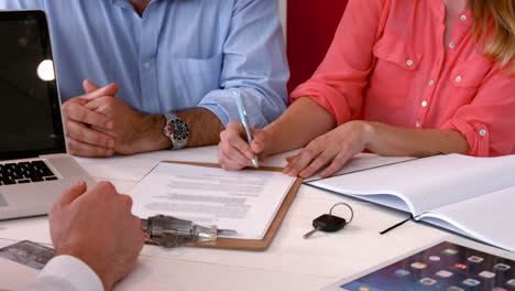 Clientes-Que-Firman-Algunos-Documentos.