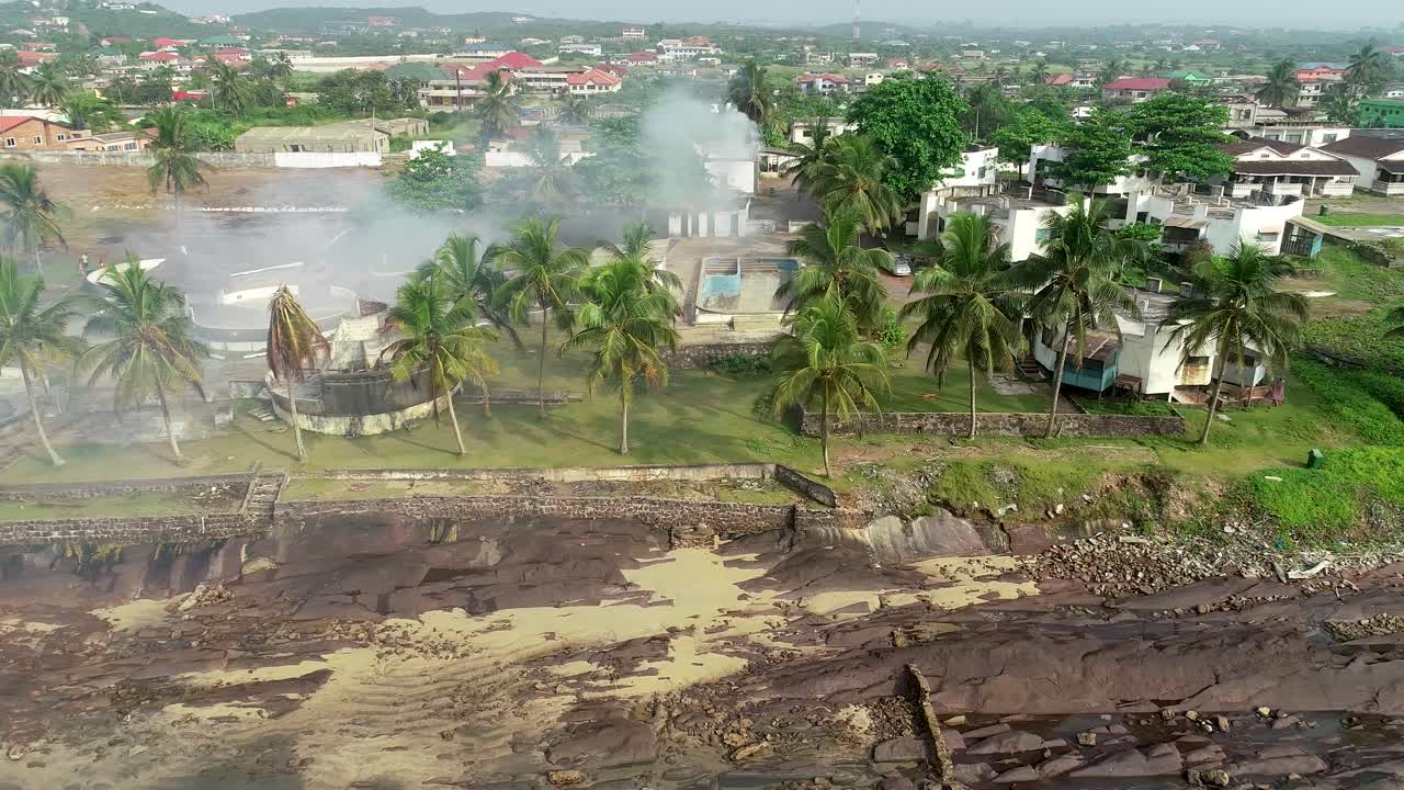 영상 이름의 제목 번호를 사용하여 같은 위치에서 다른 각도에서 촬영된 비슷한 영상을 찾을 수 있습니다.