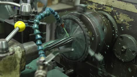 engineering an alloy sprocket through a reaming process on a lathe machine with great precision