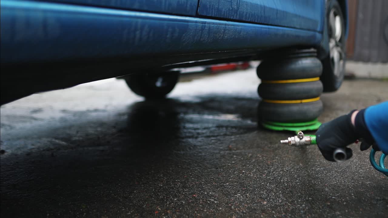 자동차 수리 및 유지보수