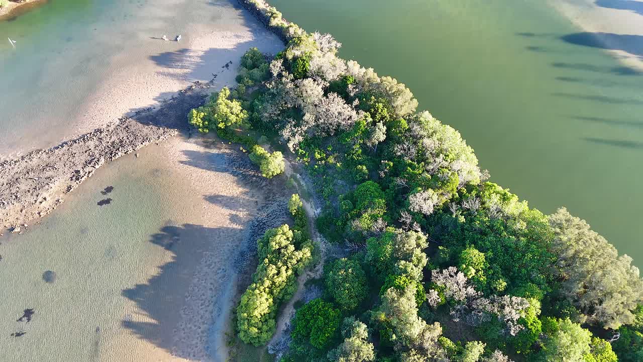 오스트레일리아의 경치 좋은 강과 해안 풍경