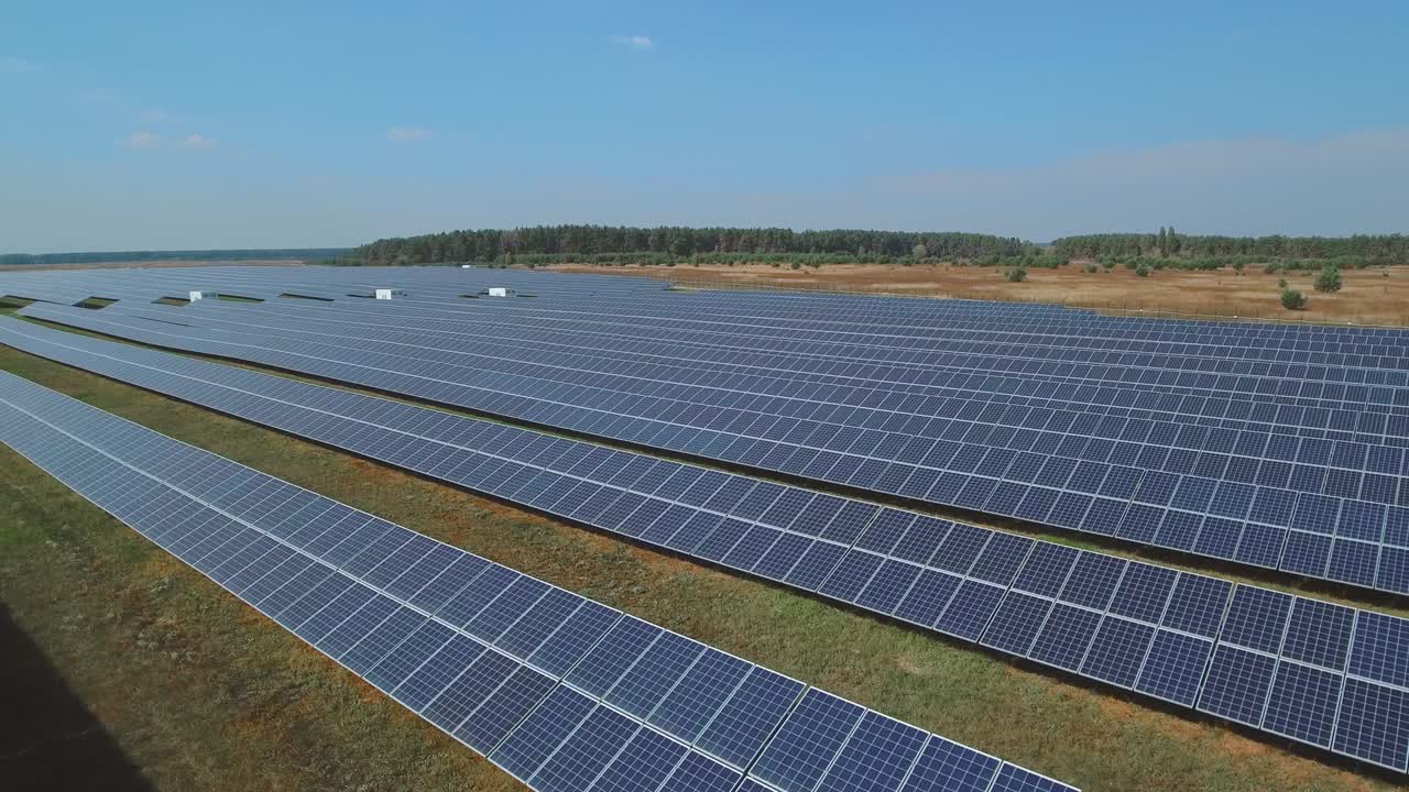 возобновляемая солнечная энергия.