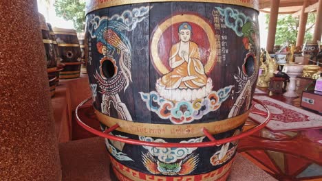 Beautifully-Hand-Crafted-Barrel-Inside-a-Chinese-Temple-in-Bangkok-at-Guanyin-Temple,-Thailand