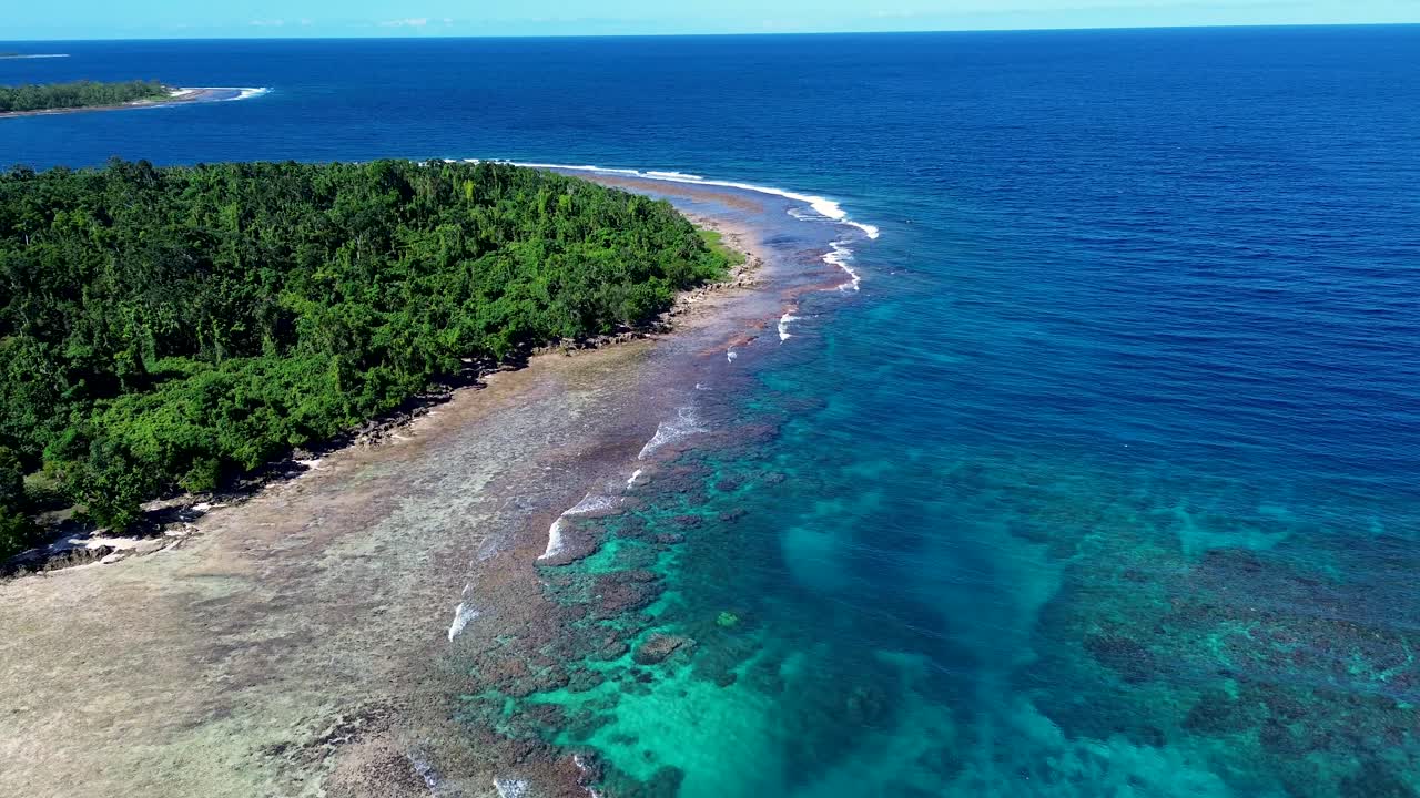 공중 드론 휴가 스노클 스 ⁇  투명한 암초 열대 목적지 여행 관광 신혼 여행 해변 바누아투 항구 빌라 태평양 제도 4k