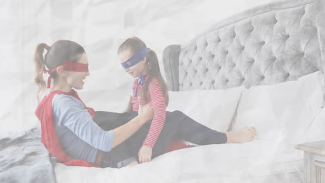 animación de palabras a salvo quedarse en casa parpadeando sobre mujer caucásica y niña con capas