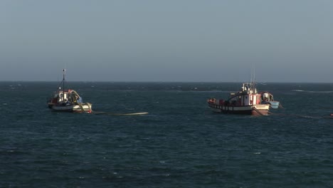 barcos de diamantes en la costa oeste de sudáfrica