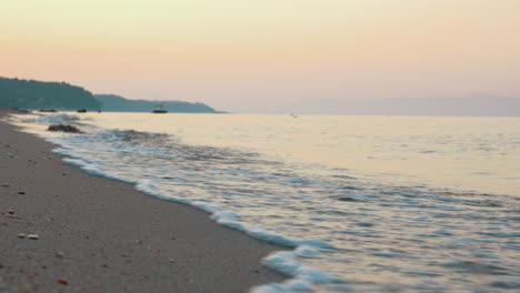 Sea-waves-washing-the-shore