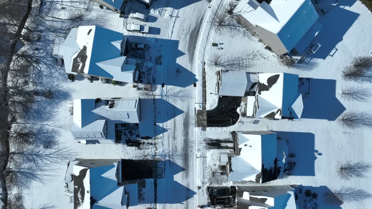 눈 인 미국 동네는 겨울에 이 좋은 날