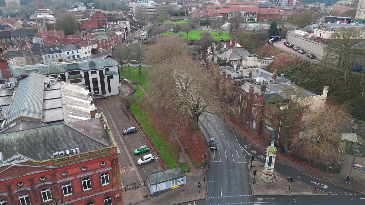 Norwich, norfolk showcasing streets, buildings, and greenery in winter , aerial view