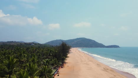 beautiful beach in goa, india