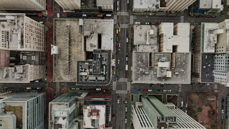 portland oregon aerial v104 vertical top down view drone flyover along sw broadway capturing downtown cityscape and popular pioneer courthouse square from above - shot with mavic 3 cine - august 2022