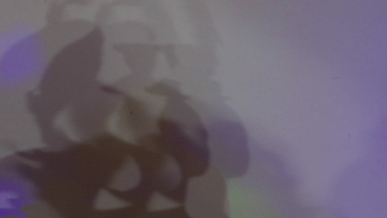 baile creativo, pared de sombras, siluetas de actuación, niños