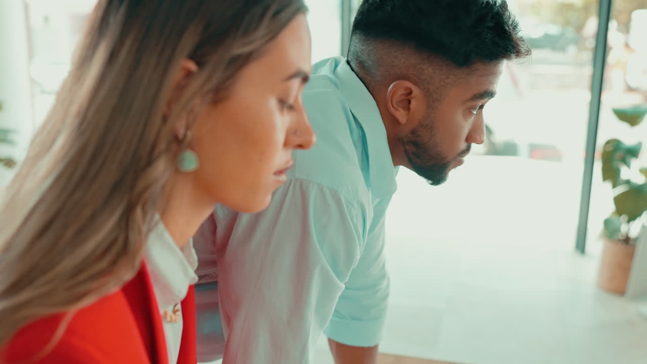 serio, la planificación y el trabajo en equipo con las empresas