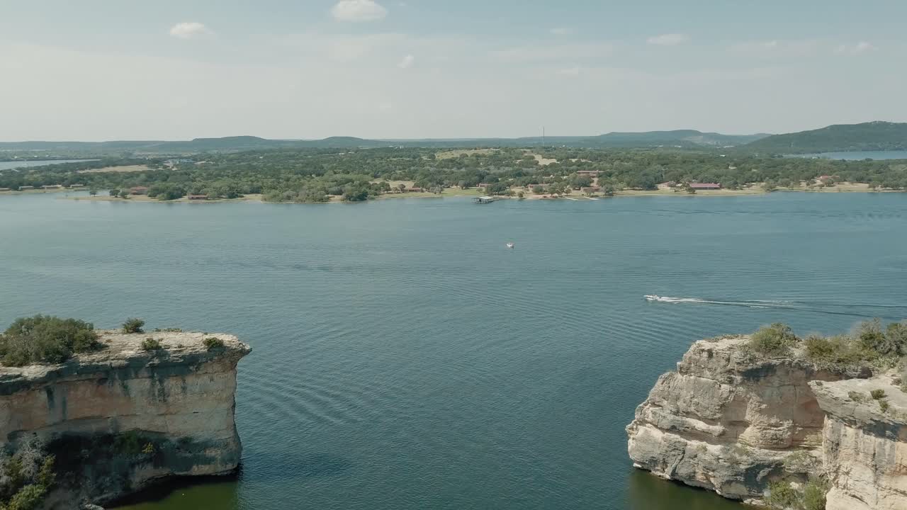 지옥의 문, 주머니쥐 왕국 호수-2