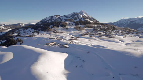 Drohnenansichten-Von-Crested-Butte-Colorado-USA