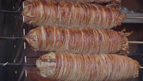 turkish i̇skender kebab being prepared