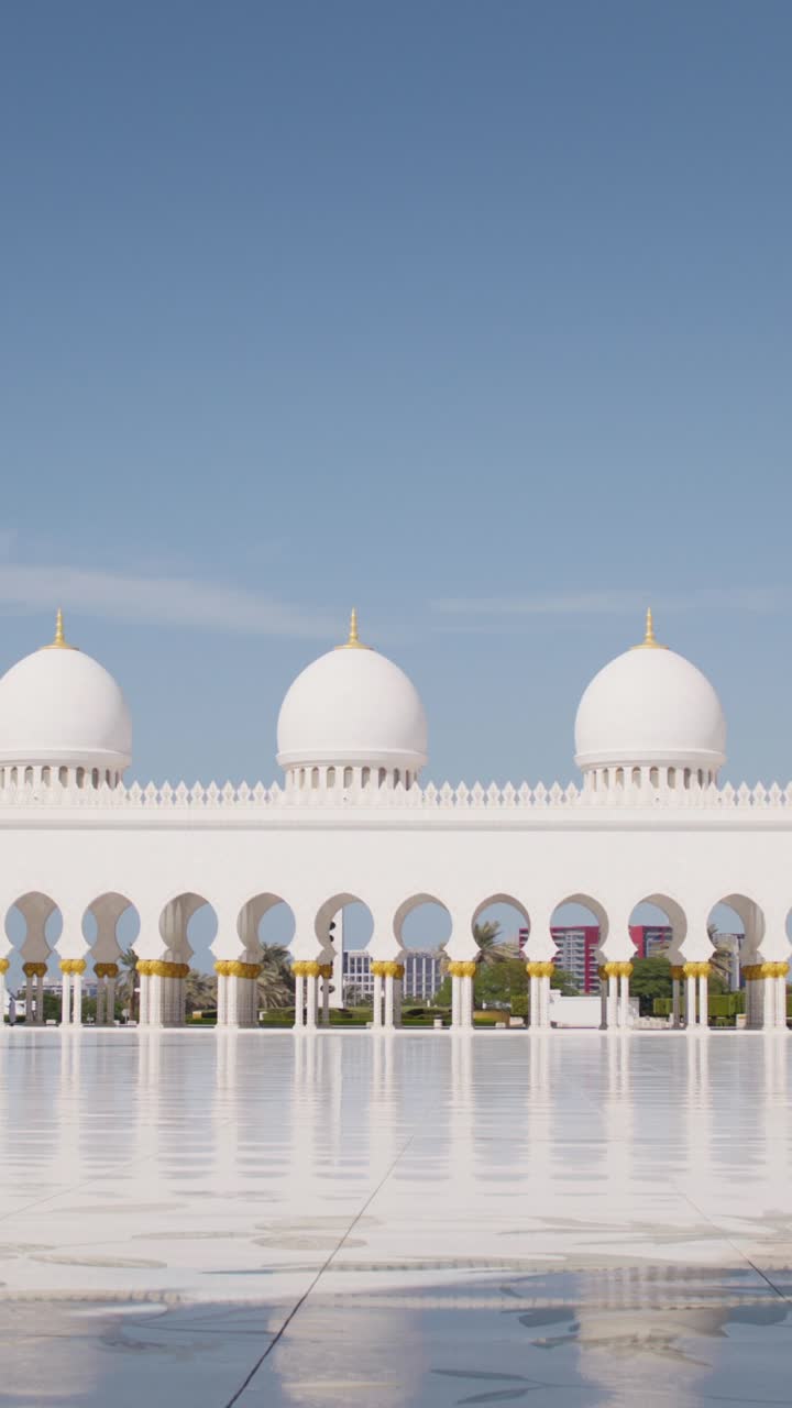 мечеть шейха зайеда снаружи