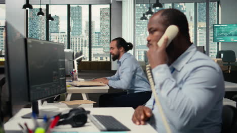 brokerage company colleagues shocked by black swan event shaking global finance