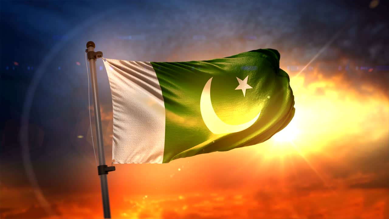bandera de pakistán retroiluminada en el hermoso amanecer de bucle de cámara lenta 4k