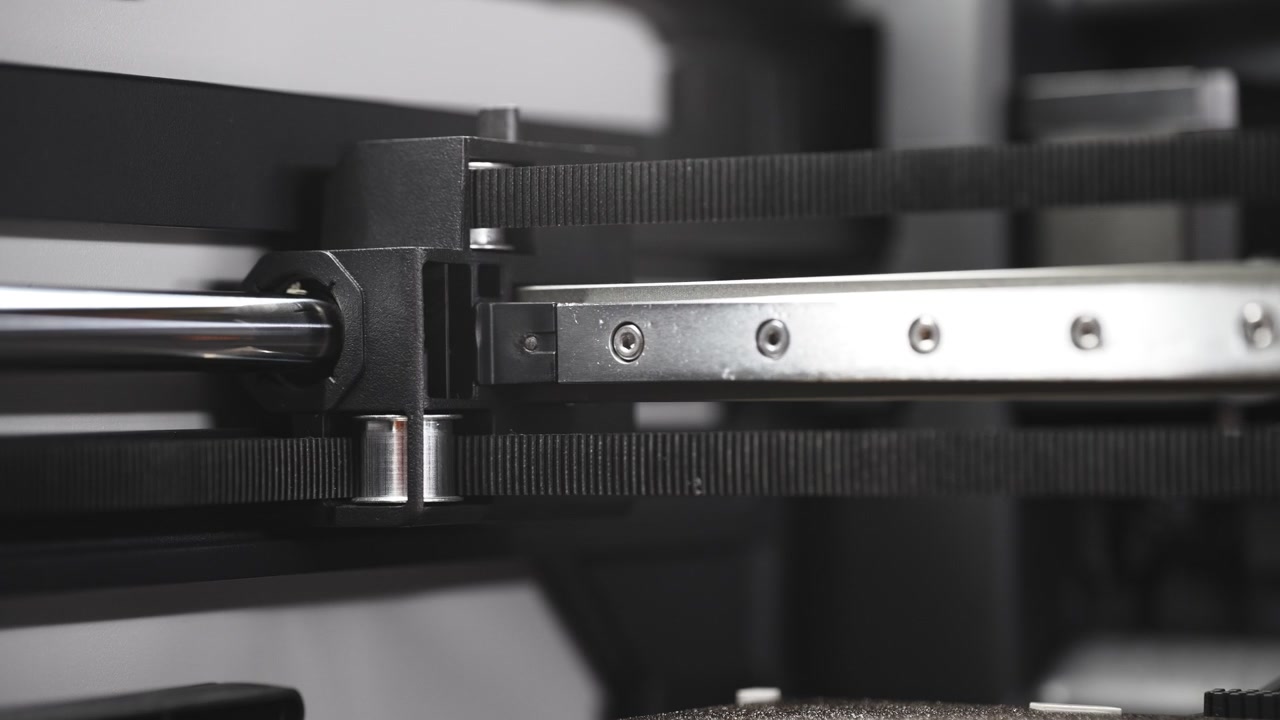 3D printer timing belt moving back and forth during active print process