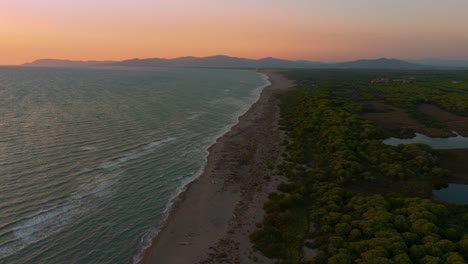 Dron-Aéreo-En-Cámara-Lenta