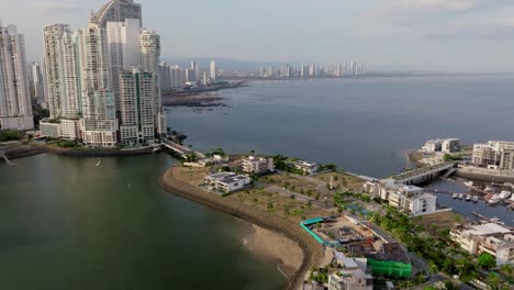 edificios de gran altura de la ciudad de panamá