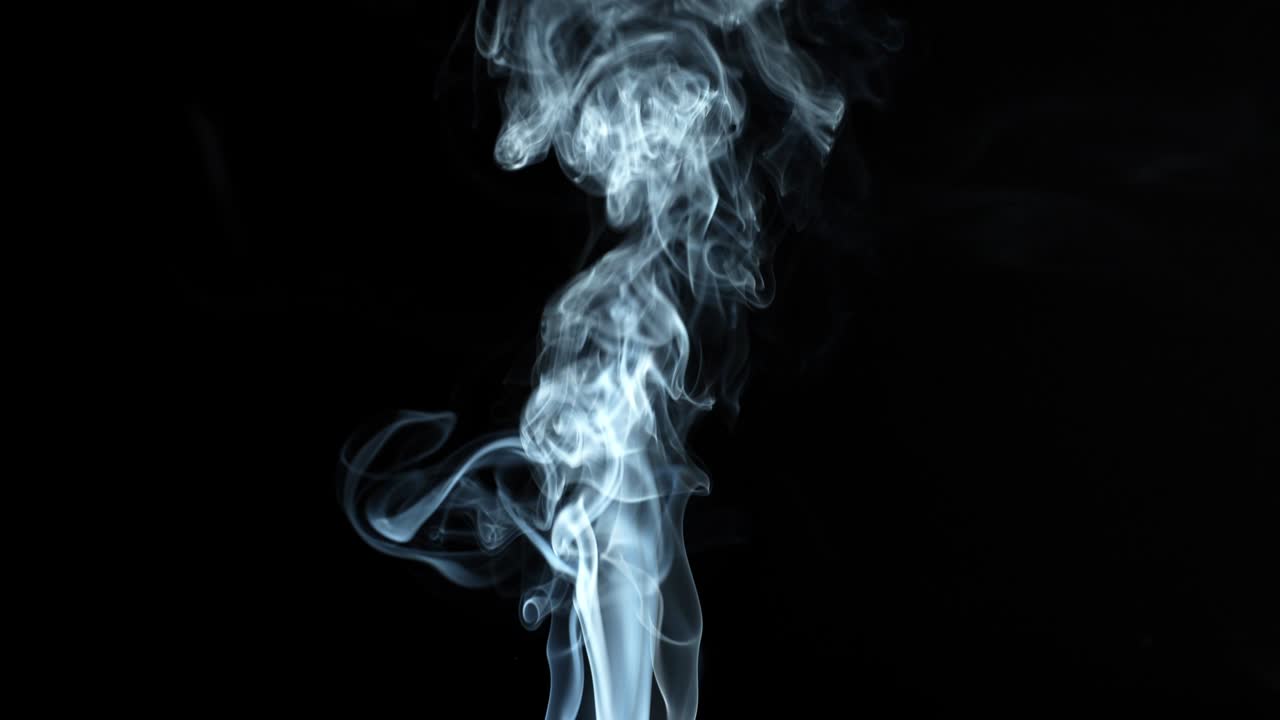 imágenes abstractas creadas por el humo.