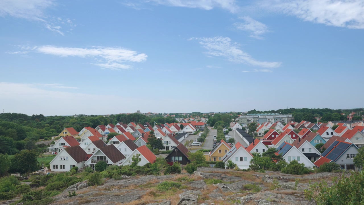 Svensk nabolag i et skærgårdsmiljø