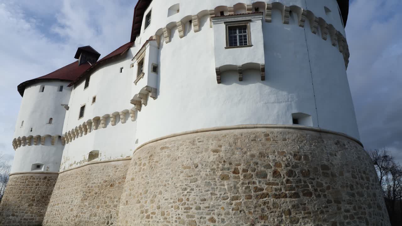 Veliki Tabor Castle exterior and interior