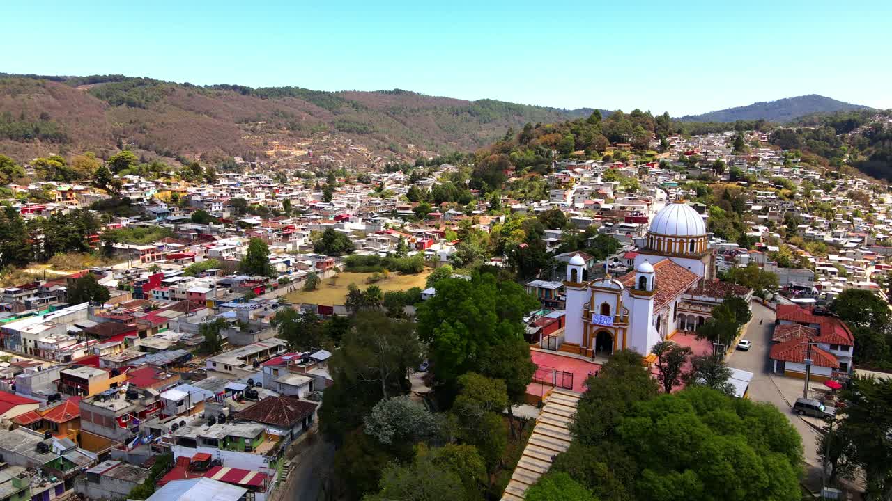 san cristóbal de las casas, méxico, chiapas, iglesia, disparo de dron, méxico 4k